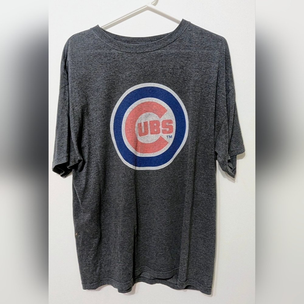 Cubs Logo Gray T-Shirt